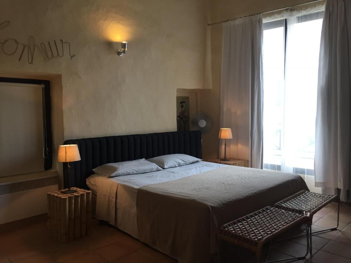 B&B Villa Des Muses ラ・ロック・ダンテロン エクステリア 写真